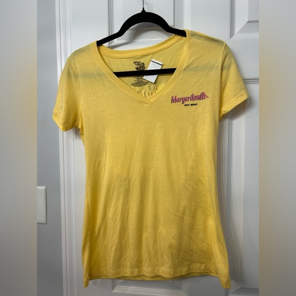 Margaritaville Yellow T-Shirt, Size Medium, NWT (New with Tags) - Picture 1 of 3
